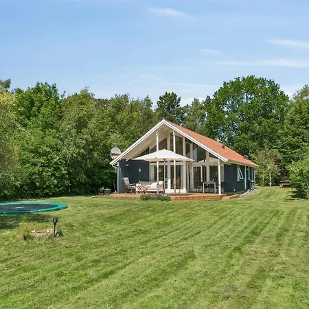 Cosy With Open View Of The Meadow Semesterbostad *