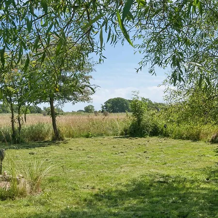 Cosy With Open View Of The Meadow Dom wakacyjny Store Fuglede