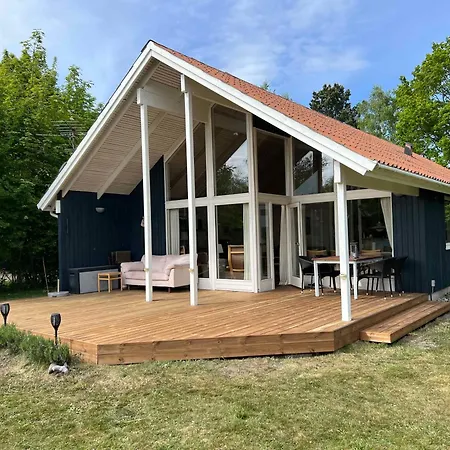 Semesterbostad Cosy With Open View Of The Meadow *