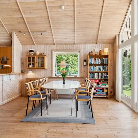 Cosy With Open View Of The Meadow *