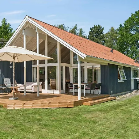 Cosy With Open View Of The Meadow Ferienhaus