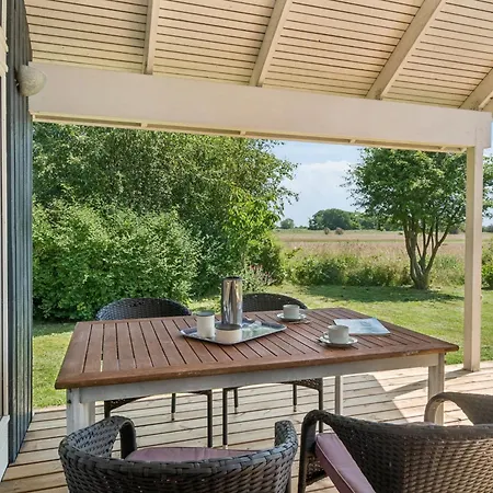 Cosy With Open View Of The Meadow